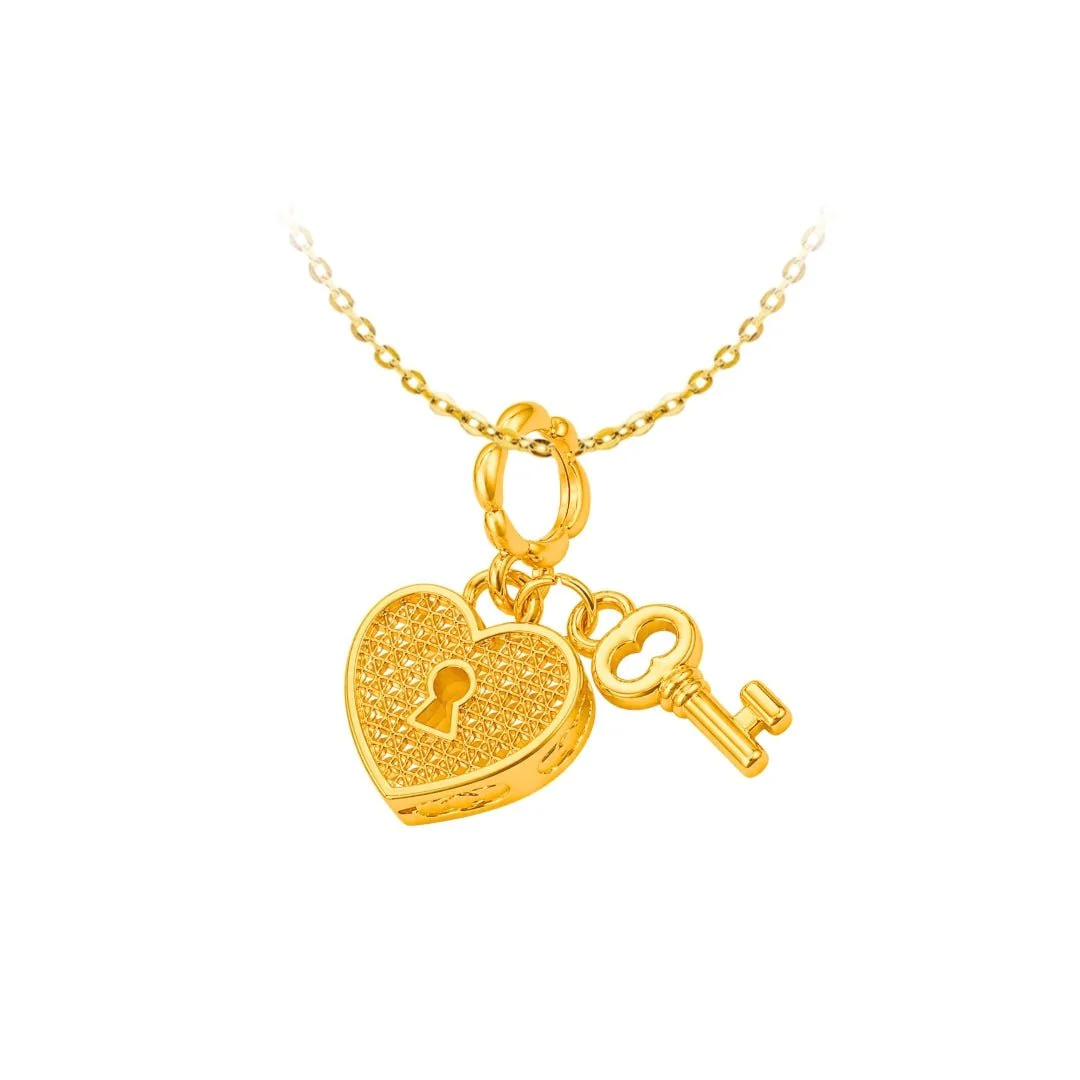 916 Gold Heart Lock Pendant