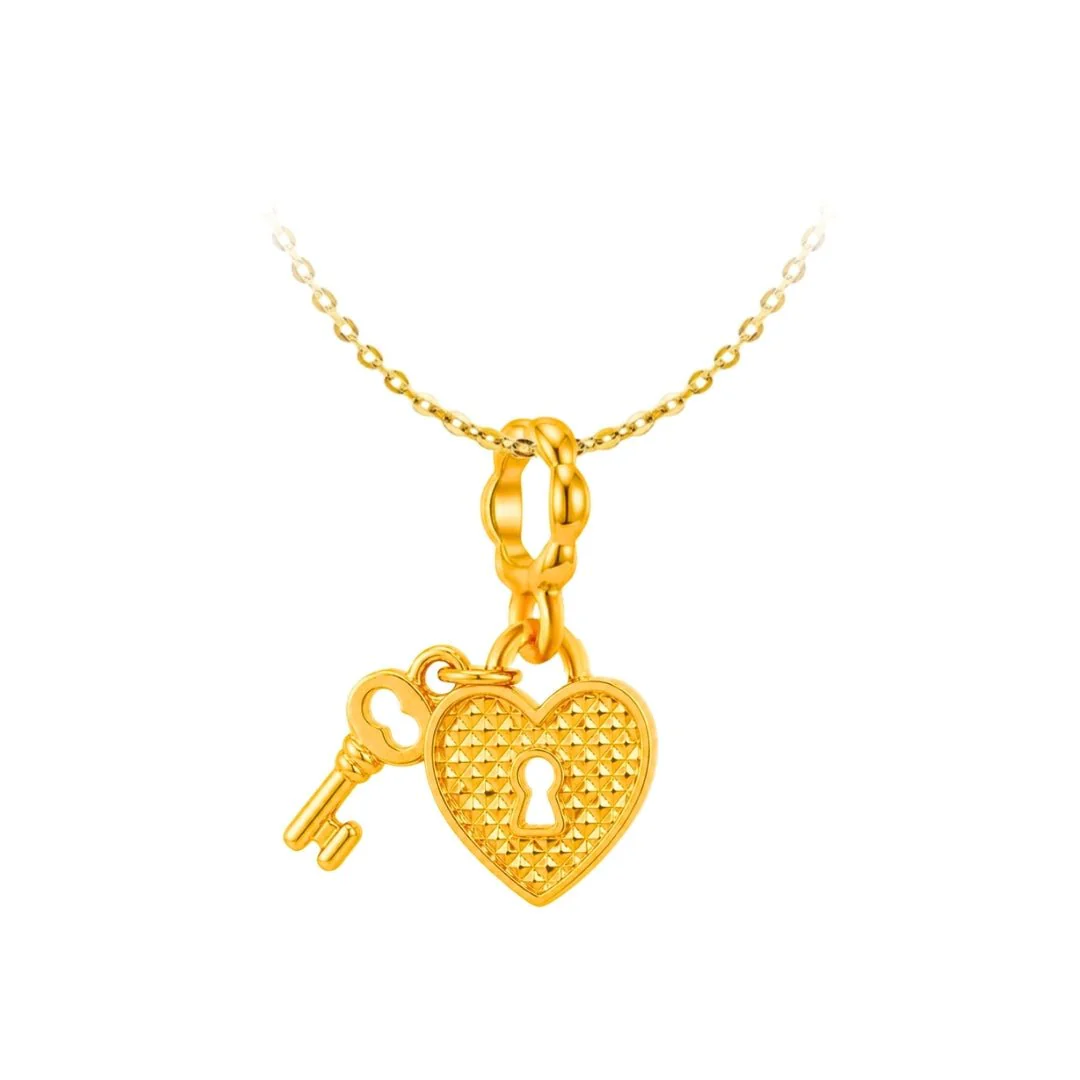 916 Gold Heart Lock Pendant - Image 2