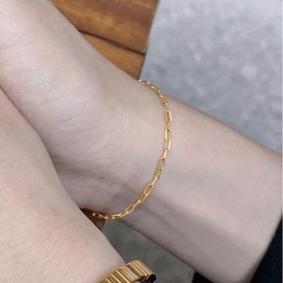 916 Gold Petite Link Bracelet - Image 2