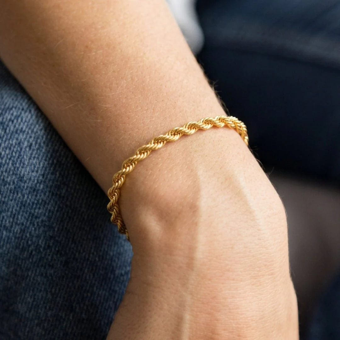 916 Gold Rope Bracelet - Image 4
